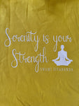 T-shirt de yoga jaune coupe standard en coton pour femme - La sérénité est votre force